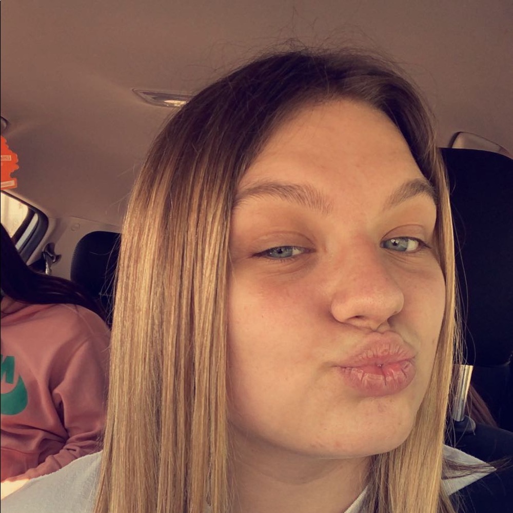 Meet your Posher, Kailey